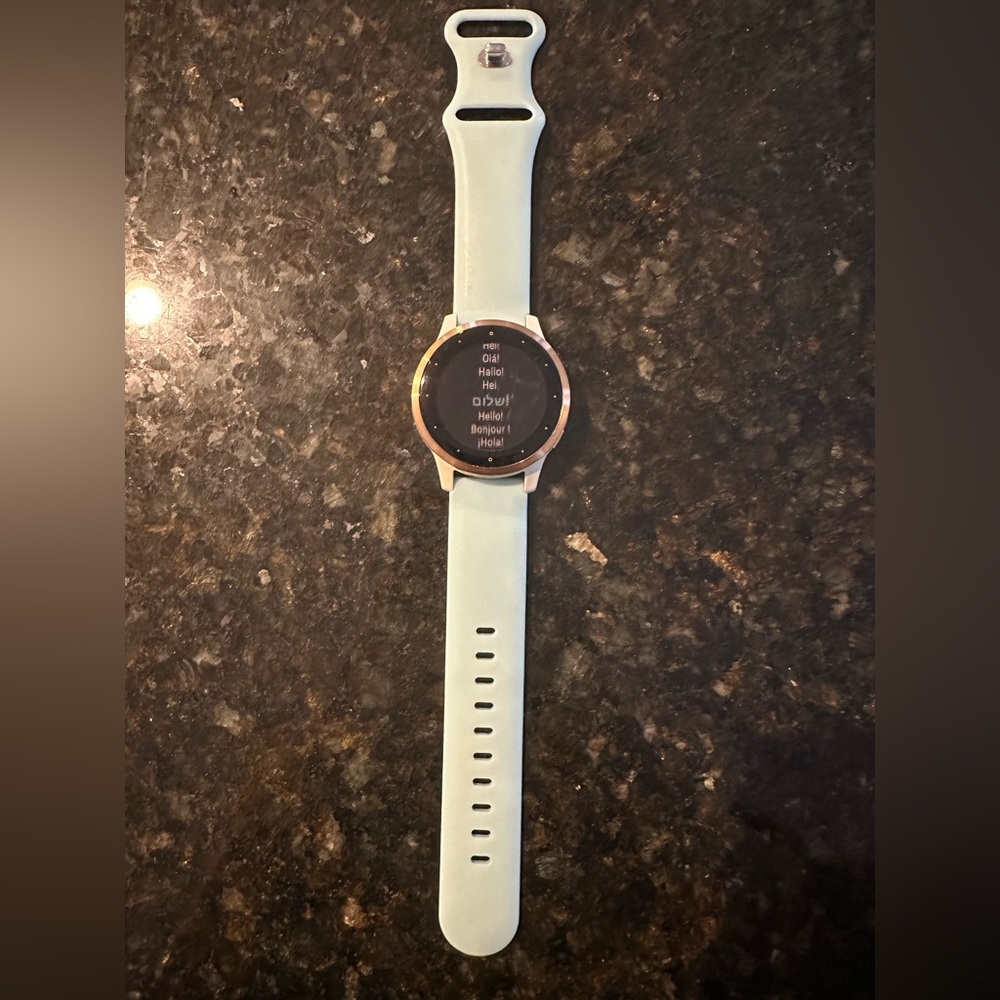 Garmin Vivoactiv 4s Rose gold bevel, addition bands included